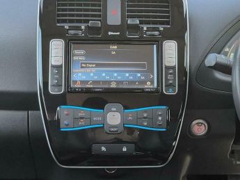 Nissan Leaf 30kWh Tekna Auto 5dr