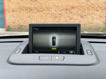 Peugeot 3008 2.0 h e-HDi EGC 4WD Euro 5 (s/s) 5dr