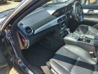 Mercedes-Benz C Class 2.1 C220 CDI BlueEfficiency Sport Edition 125 G-Tronic+ Euro 5 (
