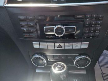 Mercedes-Benz C Class 2.1 C220 CDI BlueEfficiency Sport Edition 125 G-Tronic+ Euro 5 (