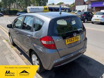 Honda Jazz I-VTEC ES