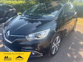 Renault Scenic DYNAMIQUE S NAV DCI EDC