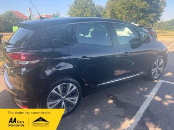 Renault Scenic DYNAMIQUE S NAV DCI EDC