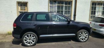 Volkswagen Touareg 3.0 TDI V6 Sport 5dr