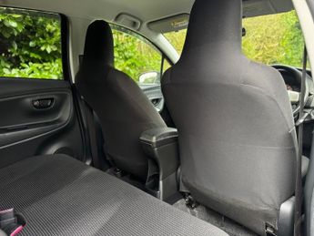 Toyota Yaris 1.33 Dual VVT-i Excel Multidrive S Euro 5 5dr Euro 5