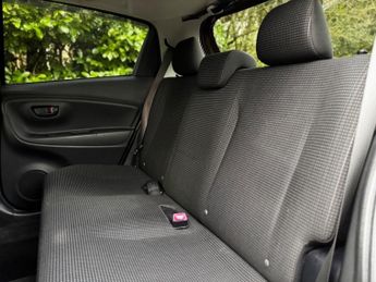 Toyota Yaris 1.33 Dual VVT-i Excel Multidrive S Euro 5 5dr Euro 5
