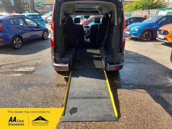 Ford Tourneo Connect GRD GRAND TITANIUM TDCI, 1 owner, 4 SEAT WHEELCHAIR ADAPTED, 2 FRONT
