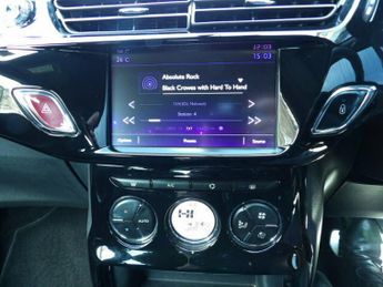 DS AUTOMOBILES 3 1.2 PureTech Elegance AUTOMATIC 3 Door