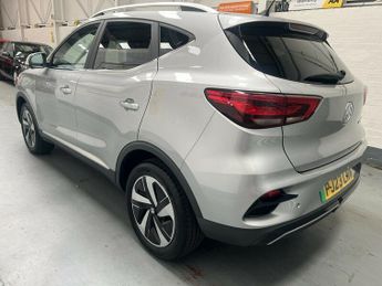 MG ZS TROPHY