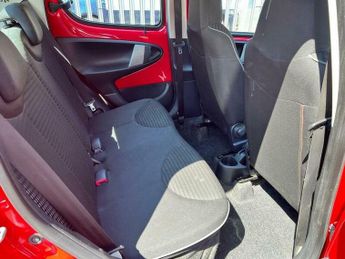 Peugeot 107 1.0 12V Active 2 Tronic Euro 5 5dr