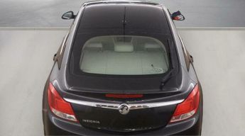 Vauxhall Insignia 1.8 16V Exclusiv Euro 5 5dr