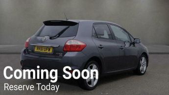 Toyota Auris 1.6 V-Matic SR Euro 5 5dr