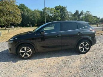 Nissan Qashqai 1.3 DIG-T MHEV N-Connecta SUV 5dr Petrol Hybrid XTRON Euro 6 (s/