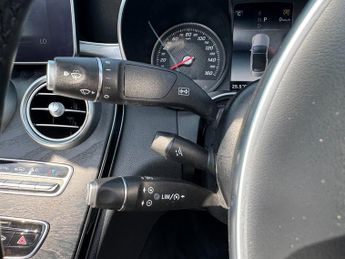 Mercedes C Class C 220 D 4MATIC AMG LINE PREMIUM PLUS