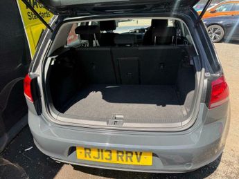 Volkswagen Golf 2.0 TDI BlueMotion Tech SE Euro 5 (s/s) 5dr