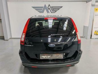 Ford Fusion 1.6 Plus 5dr