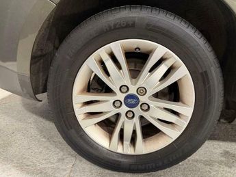 Ford S-Max 2.0 TDCi Zetec Powershift Euro 5 5dr