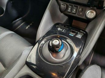 Nissan Leaf 40kWh Tekna Auto 5dr