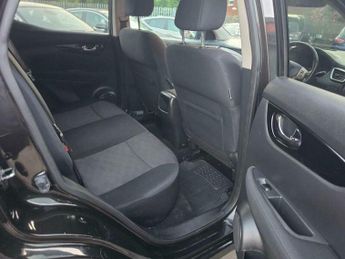 Nissan Qashqai 1.2 DIG-T n-tec+ 2WD Euro 5 (s/s) 5dr