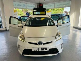 Toyota Prius 1.5 CVT 4dr