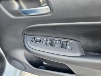 Honda Jazz 1.5 h i-MMD EX Hatchback 5dr Petrol Hybrid eCVT Euro 6 (s/s) (10