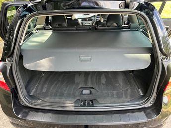 Volvo V70 T6 R-DESIGN SE PREMIUM AWD 2 FORMER KEEPERS FULL SERVICE HISTORY