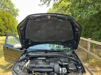 Volvo V70 T6 R-DESIGN SE PREMIUM AWD 2 FORMER KEEPERS FULL SERVICE HISTORY