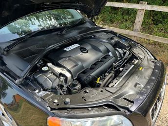 Volvo V70 T6 R-DESIGN SE PREMIUM AWD 2 FORMER KEEPERS FULL SERVICE HISTORY