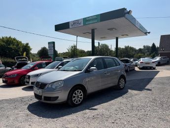 Volkswagen Polo SE (75BHP), ELECTRIC WINDOWS, ALLOY WHEELS, ALMOST BRAND NEW INS