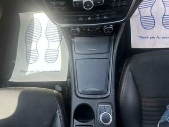 Mercedes-Benz CLA 1.6 CLA180 AMG Sport Coupe 7G-DCT Euro 6 (s/s) 4dr