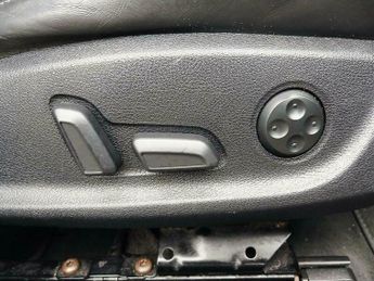 Audi A6 Avant 3.0 TDI V6 S line Multitronic Euro 5 (s/s) 5dr