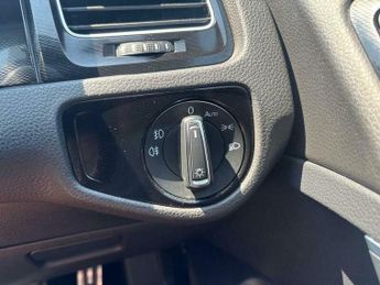 Volkswagen Golf 2.0 TDI BlueMotion Tech GTD DSG Euro 6 (s/s) 5dr