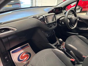 Peugeot 208 1.2 VTi PureTech Active Hatchback 5dr Petrol Manual Euro 5 (82 p