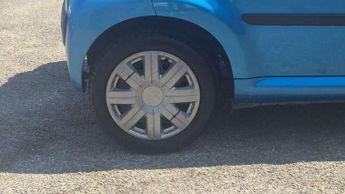 Peugeot 107 1.0 12V Urban 2 Tronic Euro 4 5dr
