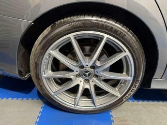 Mercedes-Benz E Class 2.0 E 220 AMG Line Edition D Auto 4dr