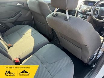 Ford Focus 1.6 Titanium Powershift Euro 5 5dr
