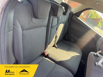 Ford Focus 1.6 Titanium Powershift Euro 5 5dr