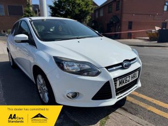 Ford Focus 1.6 Titanium Powershift Euro 5 5dr