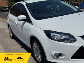 Ford Focus 1.6 Titanium Powershift Euro 5 5dr