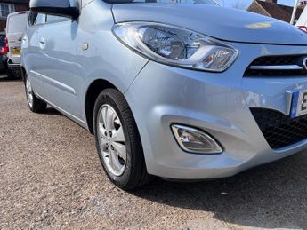 Hyundai I10 STYLE. Electric Tilt/Slide Sunroof & Air-Conditioning. Low Milea