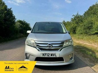 Nissan Serena 2.0 HYBRID HIGHWAY STAR