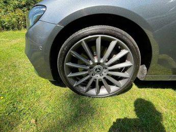Mercedes-Benz E Class 2.9 E400d AMG Line G-Tronic+ 4MATIC Euro 6 (s/s) 4dr