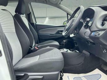 Toyota Yaris 1.5 VVT-h Icon Tech E-CVT Euro 6 (s/s) 5dr