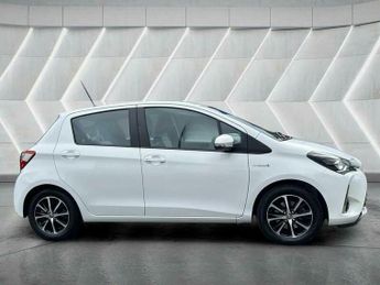 Toyota Yaris 1.5 VVT-h Icon Tech E-CVT Euro 6 (s/s) 5dr