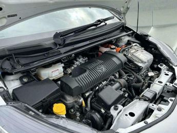 Toyota Yaris 1.5 VVT-h Icon Tech E-CVT Euro 6 (s/s) 5dr