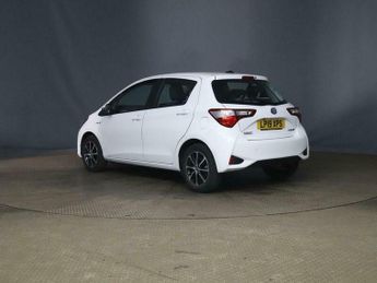 Toyota Yaris 1.5 VVT-h Icon Tech E-CVT Euro 6 (s/s) 5dr