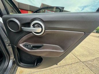 Fiat 500X 1.4 MultiAir Lounge SUV 5dr Petrol DCT Euro 6 (s/s) (140 ps)