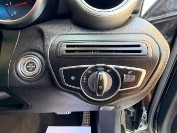 Mercedes GLC Class GLC 300 4MATIC AMG LINE PREMIUM PLUS