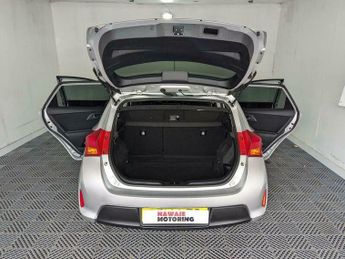 Toyota Auris 1.8 VVT-h Icon Plus CVT Euro 5 (s/s) 5dr