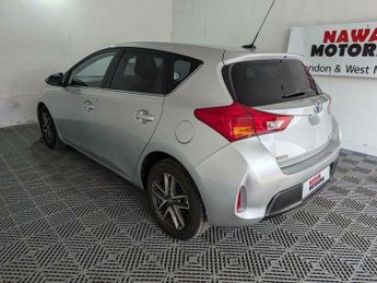 Toyota Auris 1.8 VVT-h Icon Plus CVT Euro 5 (s/s) 5dr